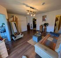 Wohnung in Übersee am Chiemsee - 800,00 EUR Kaltmiete, in Übersee (PLZ: 83236)