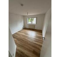 Helle 55 m² Wohnung im 1. OG mit Balkon - Verl