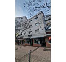 Gepflegtes WG-Zimmer in einer Frauen-WG in der Pforzheimer Innenstadt