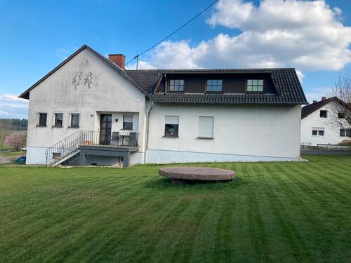 Foto - 11 Zimmer Mehrfamilienhaus, Wohnhaus in Welschbillig