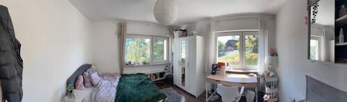 Foto - Helles, großes WG-Zimmer in ruhiger Lage - mit Waschbecken
