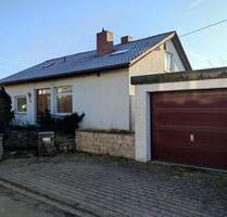 Großzügiges Einfamilienhaus - 650.000,00&nbsp;EUR Kaufpreis, ca.&nbsp; 300,00&nbsp;m&sup2; in Neckartailfingen (PLZ: 72666)