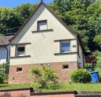 Einfamilienhaus in ruhiger Waldrandlage mit unverbaubarem Blick - Lambrecht (Pfalz)