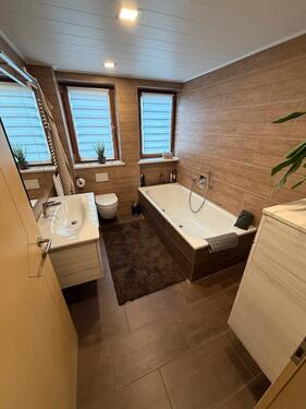 Foto - 4 Zimmer Wohnung Mietwohnung Garage Terrasse Balkon