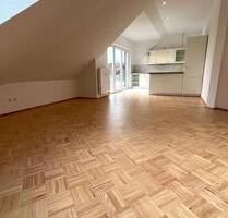 Begehrtes Wohnobjekt, EBK, TG – Erstbezug nach Sanierung - Solingen Wald Begehrtes Wohnobjekt, EBK, TG – Erstbezug nach Sanierung - Solingen Wald