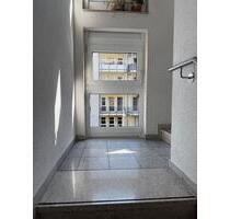 helle, moderne kleine 1-Raumwohnung mit Küche - Zwickau