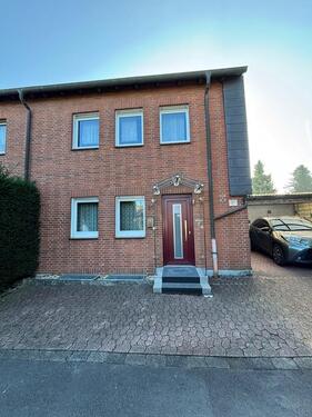 Foto - Reihenendhaus mit Kamin in bevorzugter Lage