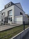 Foto - Exklusive Doppelhaushälfte mit Eckgrundstück in Nieder-Erlenbach