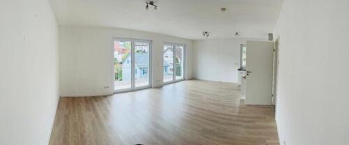 Foto - 1-Zimmerwohnung mit großem Balkon und Garage (sehr Hell),möbliert