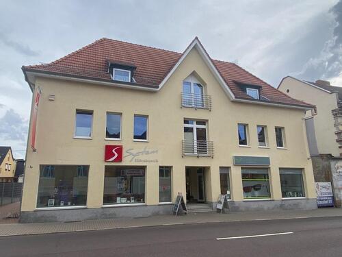 Foto - Großzügige 3 Raum Wohnung - 700,00&nbsp;EUR Kaltmiete, ca.&nbsp; 94,00&nbsp;m&sup2;