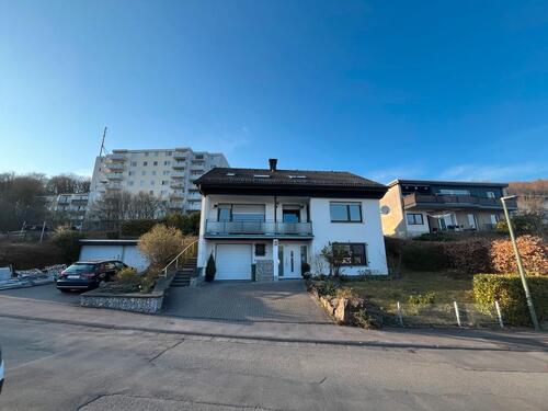 Foto - Renovierte, teilmöblierte Einliegerwohnung (65qm) mit Garage