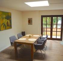 loftartige möblierte Souterrain Wohnung zur Zwischenmiete - Kronberg im Taunus