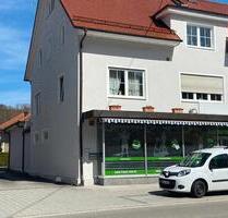 Büro- Geschäftsräume - 1.000,00&nbsp;EUR Kaltmiete, ca.&nbsp; 10,00&nbsp;m&sup2; in Zwiefalten (PLZ: 88529)