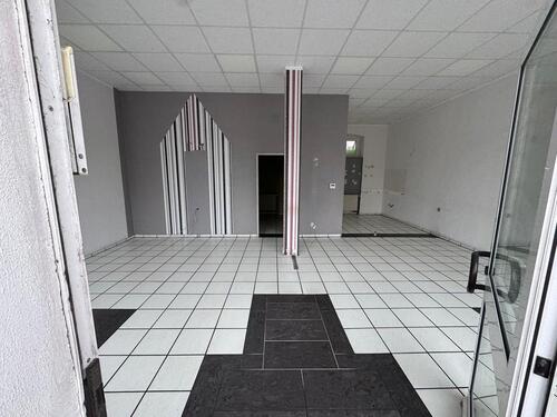 Foto - Friseursalon abzugeben(leer) – mit treuem Kundenstamm