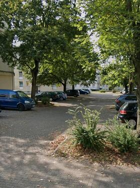 Foto - Stellplatz Kfz, Anhänger, Wohnmobil, Wohnwagen in Moers Asberg