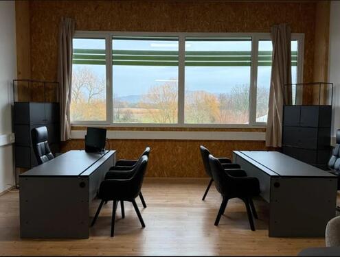 Foto - Moderne, klimatisierte Büro- und Gewerbefläche in Bad Krozingen – 99 m² auf 2 Etagen