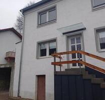 Kleines freistehendes Einfamilienhaus - Hermersberg