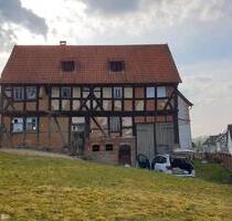 Mehrfamilienhaus mit Grundstück. Sanierungsbedürftig - Ottrau