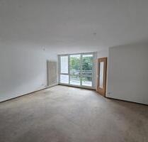 3 Zi. Wohnung mit Balkon in KW, ab 10.2025 - 1.150€ kalt - Königs Wusterhausen