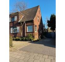 Renovierte gepflegte DHH in Wesel-Schepersfeld