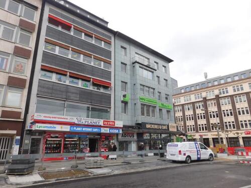 Foto - *Bürofläche in zentraler Lage zu vermieten*