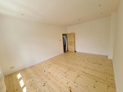 Foto - zentral wohnen zwischen Sportforum & Seen: Ihre neue 3-Zi.-Whg.