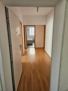 Foto - 2 ZKB Wohnung, 1. OG - 440,00 EUR Kaltmiete, ca.  54,00 m²
