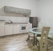 Möblierte Einzimmerwohnung – zentral, gemütlich & sofort frei. - Bernburg (Saale)