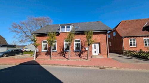 Foto - 110m² Altbauwohnung Oldenswort renoviert - ideal 60+