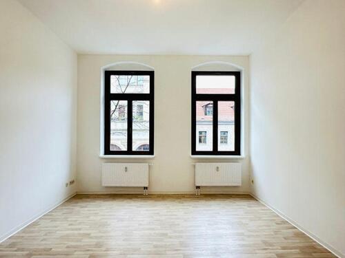 Foto - 2-RWE mit Blick zur Weißeritz! - 268,00&nbsp;EUR Kaltmiete, ca.&nbsp; 45,65&nbsp;m&sup2;