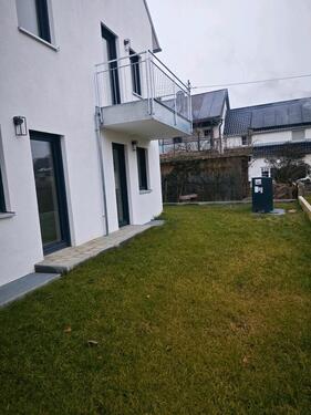 Foto - 3 Z. Wohnung m. Garten zum Mieten