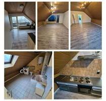 Schöne 1-Zimmerwohnung, 2 Balkone, Küche, Bad, Esszimmer - Mörfelden-Walldorf