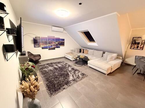 Foto - Luxuriöse 2 Zimmer-Dachgeschosswohnung - Top Lage