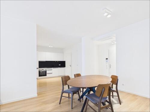 Foto - Teilmöblierte 3,5 - Zimmer Wohnung im SCHÖNTALHAUS mit Küche, Garten und Klimaanlage