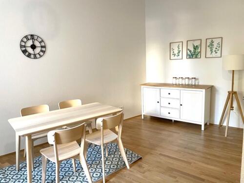 Foto - Flingern Nord: Sanierte, voll möblierte Dreiraumwohnung m. Balkon