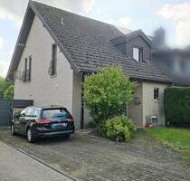 1-Familienhaus als Doppelhaushälfte - Rommerskirchen