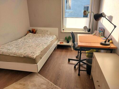 Foto - Zentrale & gemütliches StudentenWG Zimmer in Gießener Innenstadt