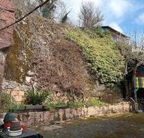 Haus mit Mietwohnung - 360.000,00 EUR Kaufpreis, in Dieburg (PLZ: 64807)