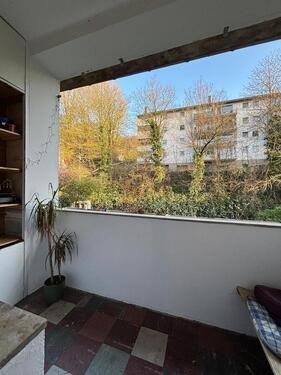 Foto - WG-geeignete Wohnung mit EBK und Balkon