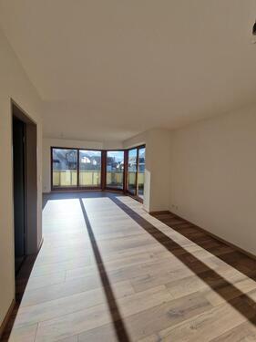 Foto - Attraktive 3-Zimmer-Wohnung mit großem Balkon in Petershausen