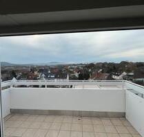 Kernsanierte Wohnung in bevorzugter Wohnlage in Homburg