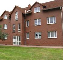 3-Zimmer-DG-Wohnung mit Balkon + Stellplatz, Garage optional - Bückeburg