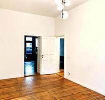 Büro Raum Atelier Office Space Studio 20 qm + 15 qm Keller - Berlin Neukölln