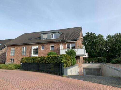 Foto - Tiefgaragenplatz - 70,00 EUR Miete,