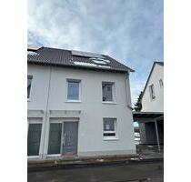 Doppelhaushälfte in Darmstadt-Wixhausen-Erstbezug, provisionsfrei