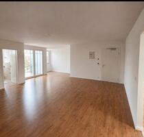Moderne Zweizimmerwohnung mit Balkon & Einbauküche Neuss Zentrum Moderne Zweizimmerwohnung mit Balkon & Einbauküche Neuss Zentrum