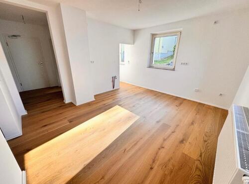 Foto - Kernsanierte 2-Zimmer-Wohnung in Ebermannstadt