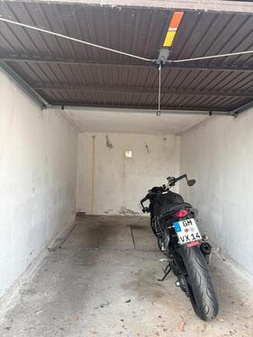 Foto - Garagenstellplatz für Motorrad oder Quad