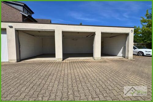 Foto - + 5PLUS + 3 GARAGEN 1 DEAL: IHR STELLPLATZ IM HERZEN VON INDEN ALTDORF WARTET AUF SIE +++