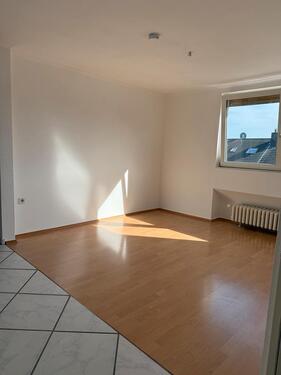Foto - Befristetes Mietangebot - schöne 2 12 - Zimmerwohnung